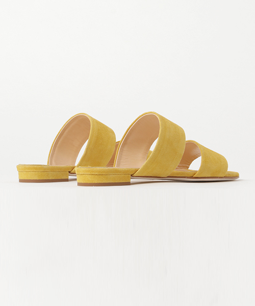 FABIO RUSCONI（ファビオルスコーニ）の「【FABIO RUSCONI(ファビオルスコーニ)】スエードベルトサンダル（サンダル・レディース・イエロー・36/37）」の4枚目の写真