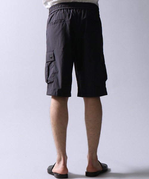5351 POUR LES HOMMES（ゴーサンゴーイチプールオム）の「リップストップショートカーゴパンツ（カーゴパンツ・メンズ・ブラック/カーキ・46/44/48）」の12枚目の写真
