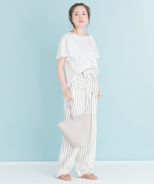 URBAN RESEARCH（アーバンリサーチ）の「2WAY袖フレアカットソー（Tシャツ/カットソー・レディース・ネイビー/オレンジ/ブラウン/オフホワイト・FREE）」の15枚目の写真