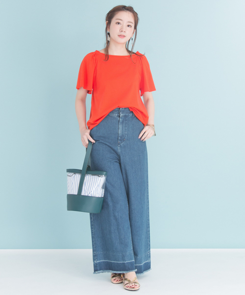 URBAN RESEARCH（アーバンリサーチ）の「2WAY袖フレアカットソー（Tシャツ/カットソー・レディース・ネイビー/オレンジ/ブラウン/オフホワイト・FREE）」の18枚目の写真