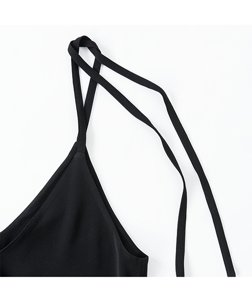 IEDIT(イディット)の「IEDIT 1枚で着こなしの幅が広がる 涼やかとろみリボンストラップワンピース<ブラック>(ワンピース・レディース・ブラック・LARGE/SMALL/MEDIUM)」の2枚目の写真