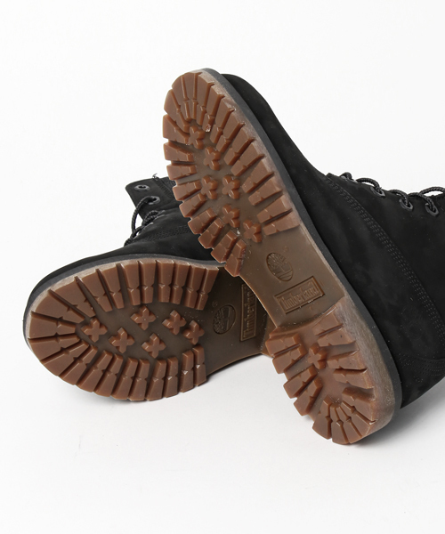 Timberland(ティンバーランド)の「ティンバーランド(R) アイコン シックスインチ プレミアム ブーツ(ブーツ・レディース・ブラック・22.5cm/23.5cm/24.5cm/23.0cm/24.0cm/25.0cm/26.0cm/22.0cm)」の4枚目の写真