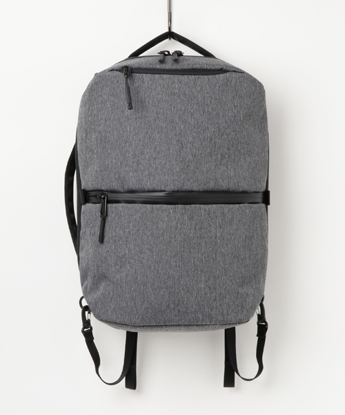 Aer（エアー）の「◇Aer / エアー FLIGHT PACK（バックパック/リュック・メンズ・ブラック/チャコールグレー・FREE）」の16枚目の写真