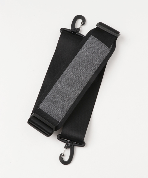 Aer（エアー）の「◇Aer / エアー FLIGHT PACK（バックパック/リュック・メンズ・ブラック/チャコールグレー・FREE）」の10枚目の写真