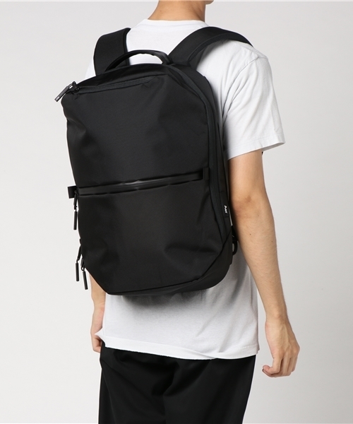 Aer（エアー）の「◇Aer / エアー FLIGHT PACK（バックパック/リュック・メンズ・ブラック/チャコールグレー・FREE）」の12枚目の写真