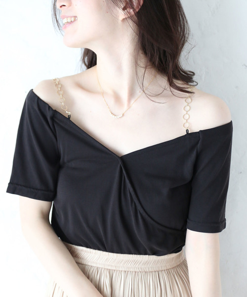 cawaii（カワイイ）の「サークルストラップのオフショルダートップス（Tシャツ/カットソー・レディース・ブラック・FREE）」の8枚目の写真