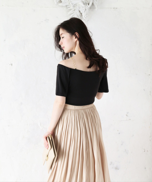 cawaii（カワイイ）の「サークルストラップのオフショルダートップス（Tシャツ/カットソー・レディース・ブラック・FREE）」の11枚目の写真