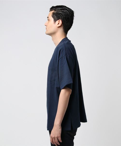 WEGO（ウィゴー）の「WEGO/サイドスリットビッグシルエットTシャツ（Tシャツ/カットソー・メンズ・ネイビー/オレンジ/ライトピンク/ライトパープル/ベージュ/ホワイト/ブラック・MEDIUM/SMALL/LARGE）」の8枚目の写真