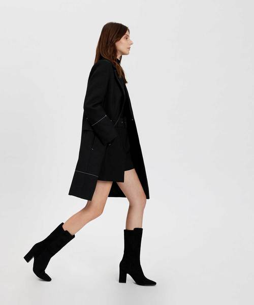 CHARLES & KEITH(チャールズ & キース)の「テパードヒールカフブーツ / TAPERED HEEL CALF BOOTS(ブーツ・レディース・ブラック/バーガンディー・22.5cm/23cm/23.5cm/24.5cm/25cm/25.5cm)」の10枚目の写真