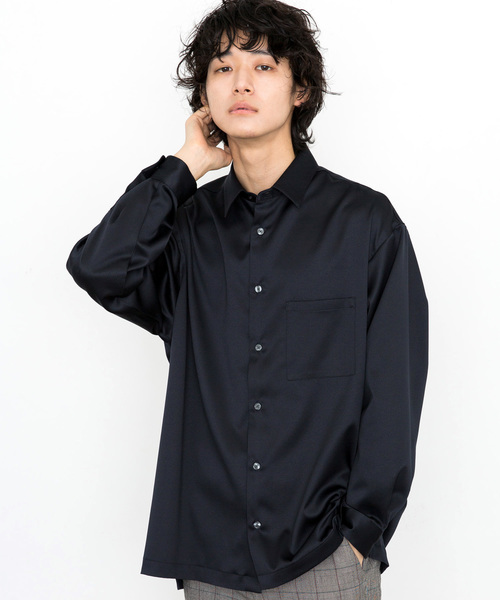 STUDIOUS(ステュディオス)の「【STUDIOUS】パウダーサテンビッグシルエットシャツ(シャツ/ブラウス・メンズ・ブラック/ベージュ/ネイビー/カーキ・1/2/3)」の4枚目の写真