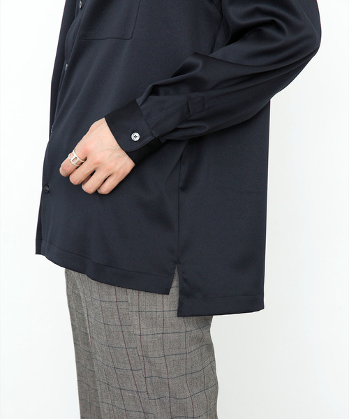STUDIOUS(ステュディオス)の「【STUDIOUS】パウダーサテンビッグシルエットシャツ(シャツ/ブラウス・メンズ・ブラック/ベージュ/ネイビー/カーキ・1/2/3)」の6枚目の写真