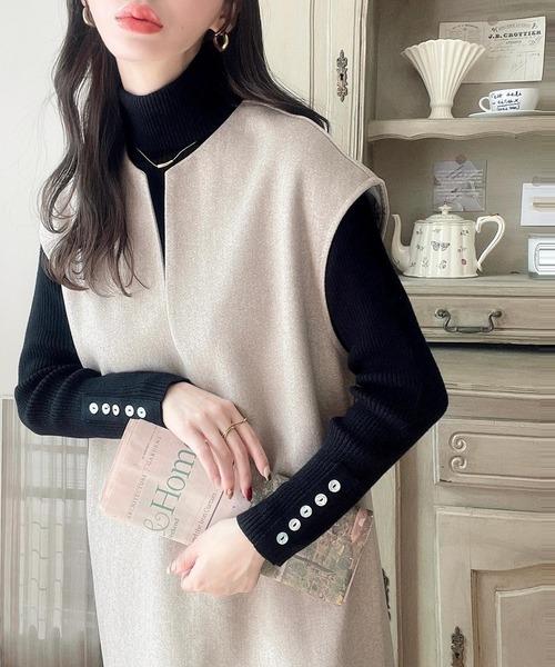 classicalelf(クラシカルエルフ)の「ふんわり触感。綿100%袖シェルボタン付きタートルネックリブニット(ニット/セーター・レディース・ブラック/アイボリー/杢グレー/チャコール/モカ/ベージュ/ブラウン系その他/ライトグリーン/ライトグレー/ネイビー・MEDIUM/LARGE/X-LARGE/XX-LARGE)」の13枚目の写真