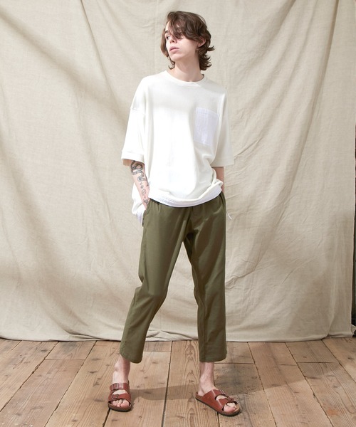 EMMA CLOTHES（エマクローズ）の「LINEN×COTTONストレッチタックアンクルワイドパンツ（その他パンツ・メンズ・ブラック/ベージュ/ネイビー/ライトオリーブ/グレー系その他/チェック・S/M/L）」の16枚目の写真