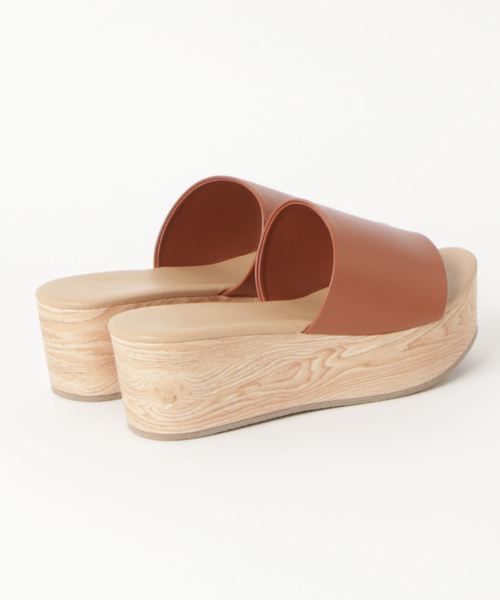 WEGO（ウィゴー）の「WEGO/ウッドソールサボサンダル（サンダル・レディース・キャメル/ブラック/その他1/その他2・MEDIUM/LARGE）」の15枚目の写真