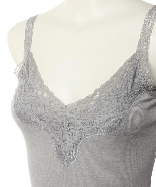 AZUL by moussy（アズールバイマウジー）の「50/-CVCテレコワイドレースキャミ（キャミソール・レディース・オフホワイト/トップグレー/ブラック・MEDIUM/SMALL）」の7枚目の写真