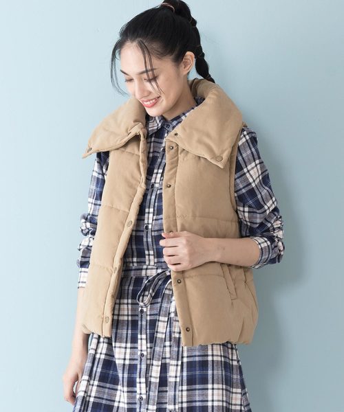 fort point(フォーポイント)の「【FORT POINT】襟ボリューム ピーチスキン エステル中綿ベスト(ダウンベスト)」|ベージュ