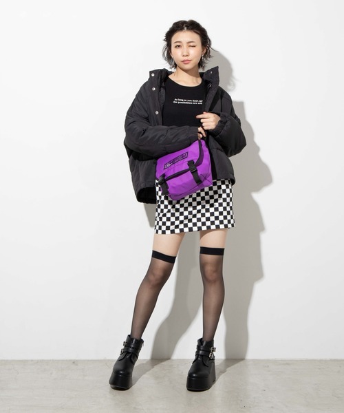 WEGO(ウィゴー)の「WEGO/クリアロゴフラップショルダーバッグ(ショルダーバッグ・レディース・ホワイト/ブラック/パープル・FREE)」の6枚目の写真