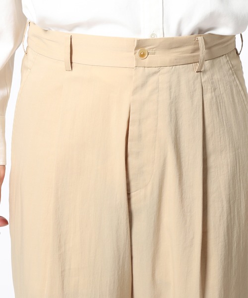 ADAM ET ROPE'（アダムエロペ）の「【Ramie blend】ワイドクロップドスラックス（スラックス・メンズ・ベージュ/ネイビー・S/M/L）」の8枚目の写真