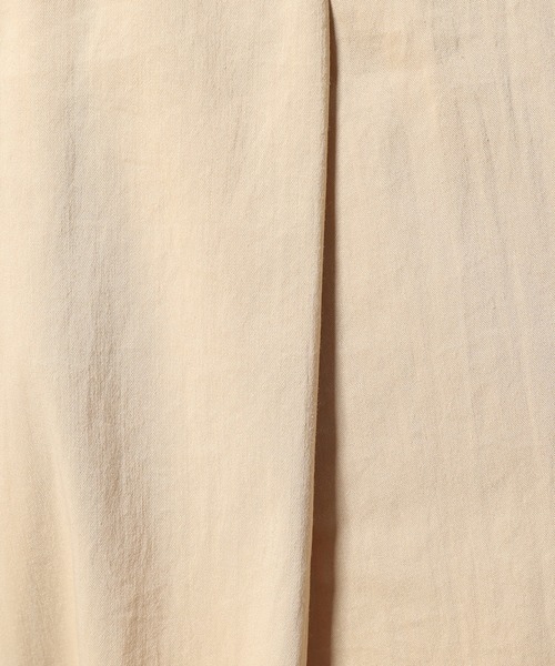 ADAM ET ROPE'（アダムエロペ）の「【Ramie blend】ワイドクロップドスラックス（スラックス・メンズ・ベージュ/ネイビー・S/M/L）」の10枚目の写真