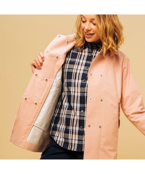 AIGLE（エーグル）の「透湿防水 ミスマノン コート（ステンカラーコート・レディース・ピンク/ベージュ・36/38/40）」の6枚目の写真