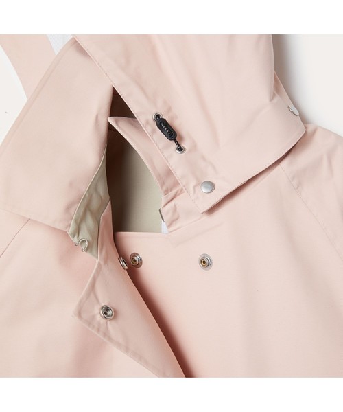 AIGLE（エーグル）の「透湿防水 ミスマノン コート（ステンカラーコート・レディース・ピンク/ベージュ・36/38/40）」の9枚目の写真