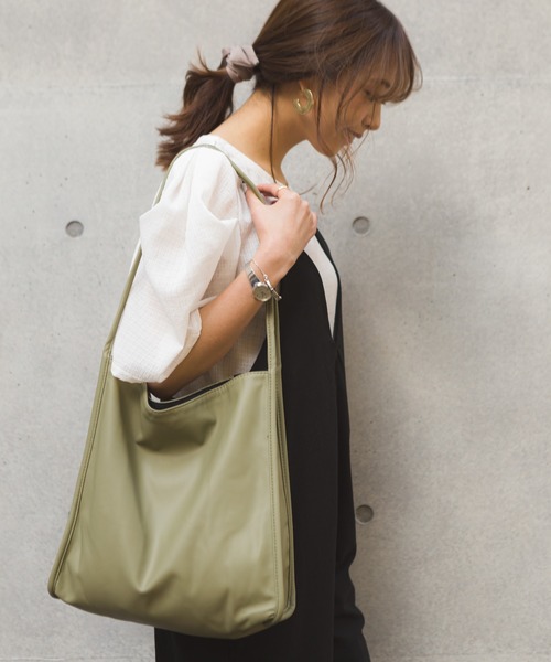 SpRay(スプレイ)の「トートBAG(トートバッグ・レディース・ブラック/ベージュ/オフホワイト/カーキ・FREE)」の19枚目の写真