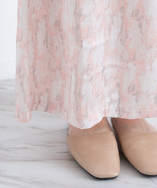 VANNIE U(ヴァニーユー)の「タイダイ柄ペイントスカート(スカート・レディース・ベージュ/コーラル・FREE)」の10枚目の写真