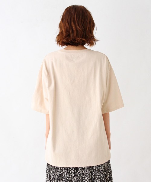 ハローキティコラボ（ハローキティコラボ）の「Lee(R)×Kitty ポケットTシャツ（Tシャツ/カットソー・レディース・ブラック/アイボリー/ベージュ・02）」の6枚目の写真