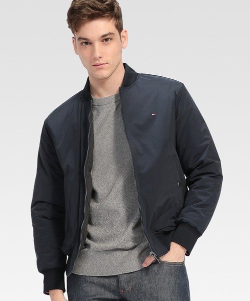 TOMMY HILFIGER(トミーヒルフィガー)の「リバーシブルボンバー