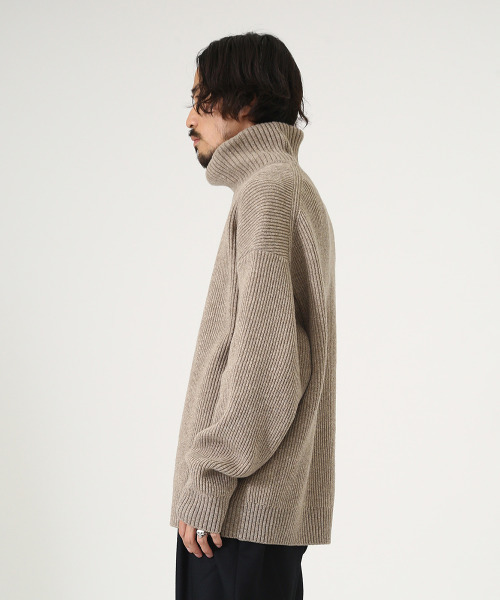 marka（マーカ）の「marka / マーカ：LOOSE NECK - extra fine wool 