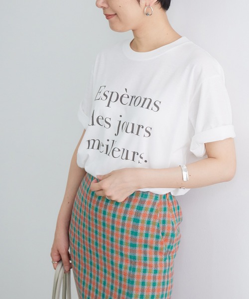 ADAM ET ROPE'（アダムエロペ）の「【WEB限定】ロゴT（Tシャツ/カットソー・レディース・チャコールグレー/ホワイト/グリーン系その他2・FREE）」の2枚目の写真