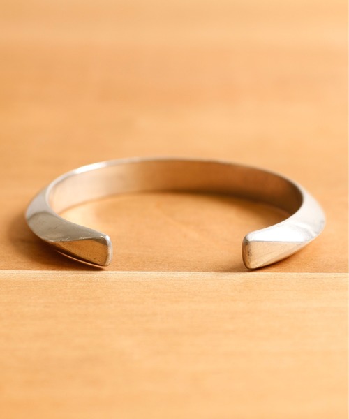 ACE by morizane エース バイ モリザネ / triangle cuff