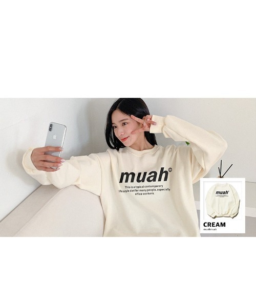 [muahmuah]SIGNATURE BACKPOINT スウェットシャツ★新作・24AW★ A'GEM/9 × .kom『muah muah/ムーアムーア』MUAH SIGNATURE