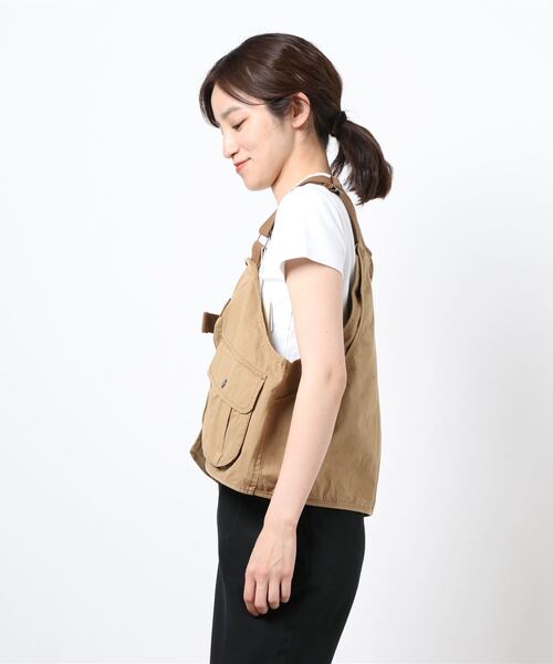 CUBE SUGAR（キューブシュガー）の「高密度ツイル デニム ハンティングベスト（ベスト・レディース・ベージュ/カーキ/ワンウォッシュ・M）」の21枚目の写真