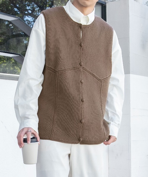 PairPair(ペアペア)の「パッチワークベスト(メンズ/リンクアイテム)(ベスト・メンズ・ブラウン・FREE)」の1枚目の写真