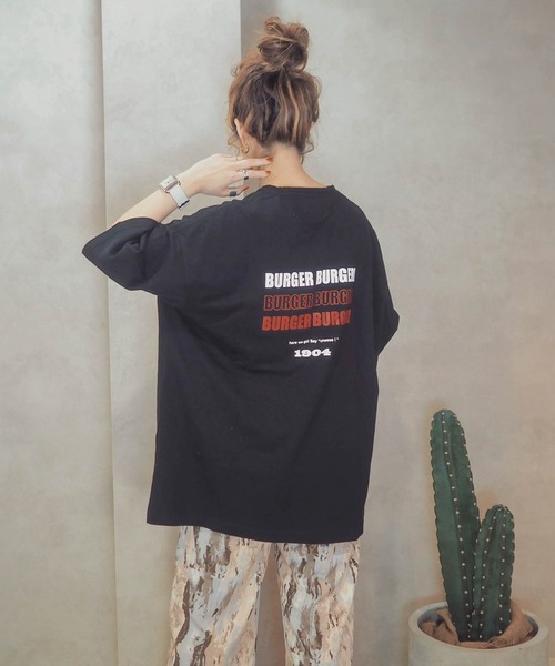 HWG_5（エイチダブルゴー）の「HWG_5オリジナルビッグシルエットプリントTシャツ - BURGER -（Tシャツ/カットソー・レディース・ホワイト/ブラック/ホワイト系その他/ブラック系その他・FREE）」の9枚目の写真