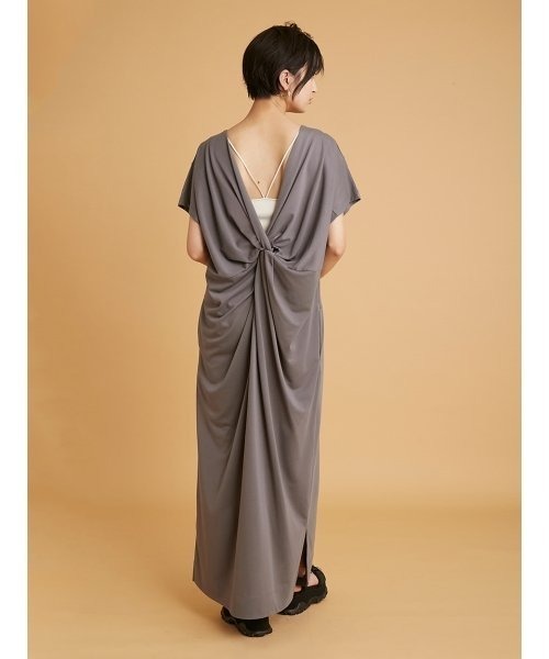 セール Emmi Atelier Ecoバックねじりワンピース ワンピース Emmi エミ のファッション通販 Zozotown