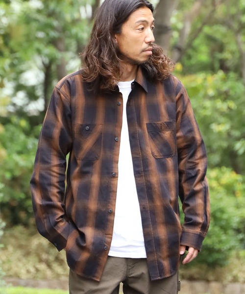 FIVE BROTHER（ファイブブラザー）の「FIVE BROTHERS/ファイブブラザーズ チェックシャツ 長袖シャツ/シャツ コットン ビッグシルエット（シャツ/ブラウス・メンズ・ホワイト/ブラウン/グレー/ブルー・L/XL/M）」の3枚目の写真