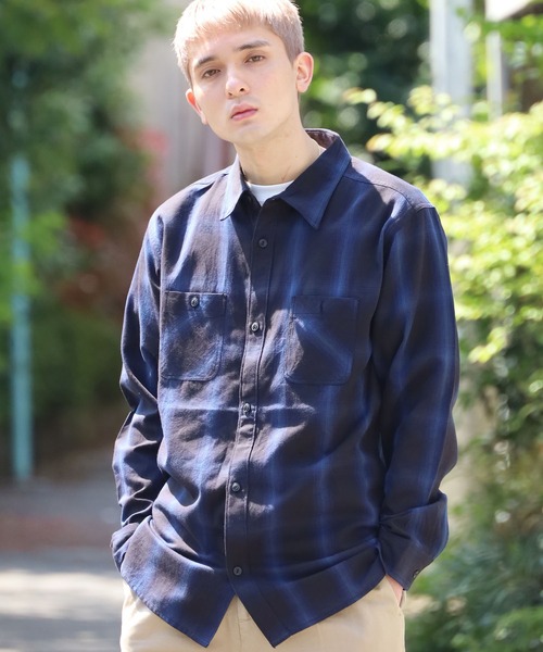 FIVE BROTHER（ファイブブラザー）の「FIVE BROTHERS/ファイブブラザーズ チェックシャツ 長袖シャツ/シャツ コットン ビッグシルエット（シャツ/ブラウス・メンズ・ホワイト/ブラウン/グレー/ブルー・L/XL/M）」の4枚目の写真