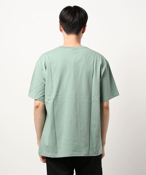 Lee（リー）の「【Lee】はみ出しロゴ刺繍Ｔシャツ（Tシャツ/カットソー・メンズ・グリーン/ピンク/イエロー/ホワイト/ブルー/ブラック・XL/L/M）」の8枚目の写真