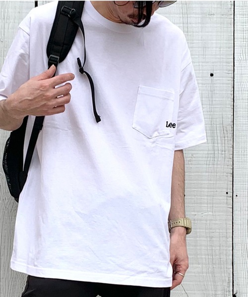 Lee（リー）の「【Lee】はみ出しロゴ刺繍Ｔシャツ（Tシャツ/カットソー・メンズ・グリーン/ピンク/イエロー/ホワイト/ブルー/ブラック・XL/L/M）」の2枚目の写真