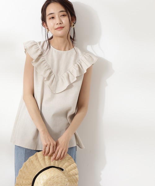 N.（N. Natural Beauty Basic）（エヌエヌナチュラルビューティーベーシック）の「◆Ｖラッフルノースリーブブラウス（シャツ/ブラウス・レディース・モカ/ベージュ/ライトグリーン・MEDIUM）」の3枚目の写真