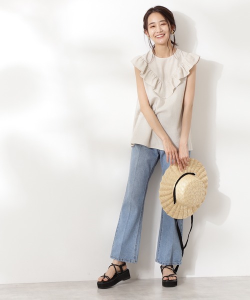 N.（N. Natural Beauty Basic）（エヌエヌナチュラルビューティーベーシック）の「◆Ｖラッフルノースリーブブラウス（シャツ/ブラウス・レディース・モカ/ベージュ/ライトグリーン・MEDIUM）」の7枚目の写真