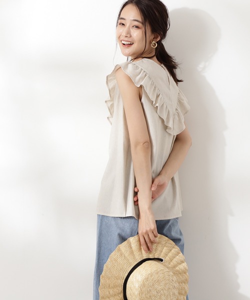 N.（N. Natural Beauty Basic）（エヌエヌナチュラルビューティーベーシック）の「◆Ｖラッフルノースリーブブラウス（シャツ/ブラウス・レディース・モカ/ベージュ/ライトグリーン・MEDIUM）」の9枚目の写真