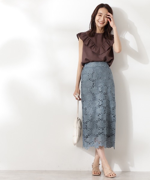 N.（N. Natural Beauty Basic）（エヌエヌナチュラルビューティーベーシック）の「◆Ｖラッフルノースリーブブラウス（シャツ/ブラウス・レディース・モカ/ベージュ/ライトグリーン・MEDIUM）」の4枚目の写真