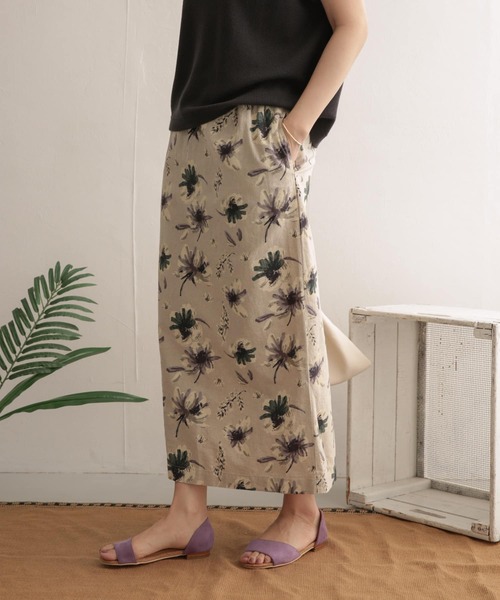 美品 かぐれ リネンコットンフラワープリントスカート DOORS 美品 かぐれ リネンコットンフラワープリントスカート DOORS