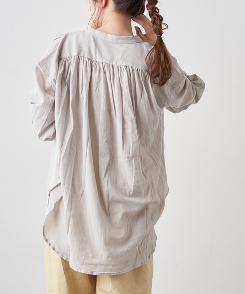 PUAL CE CIN（ピュアルセシン）の「強撚コットンノーカラーブラウス（シャツ/ブラウス・レディース・ブラック/ベージュ/オフホワイト/ピンク/ブルー・FREE）」の13枚目の写真