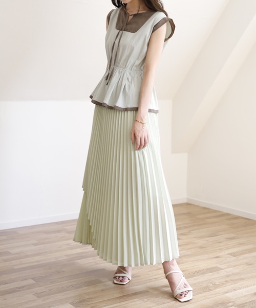 UNFIELD（アンフィールド）の「【UNFIELD】配色サッカー切替ペプラムブラウス（シャツ/ブラウス・レディース・ネイビー/ミント・FREE）」の9枚目の写真