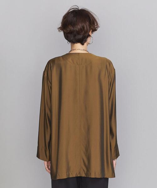 BEAUTY&YOUTH UNITED ARROWS（ビューティーアンドユースユナイテッドアローズ）の「BY キュプラ Vネックシャツ -ウォッシャブル-（シャツ/ブラウス・レディース・ブラウン/オフホワイト・FREE）」の14枚目の写真