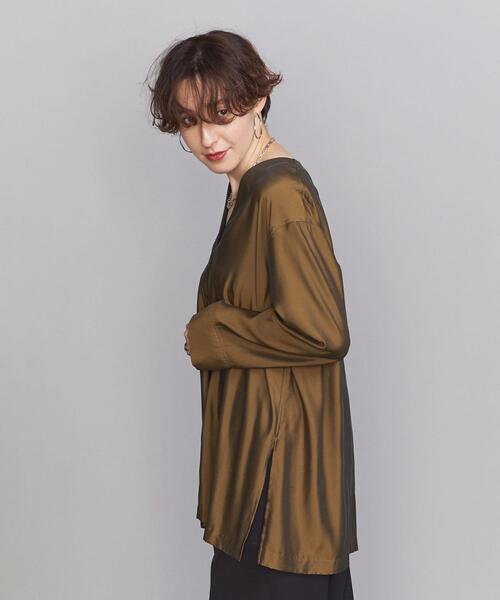 BEAUTY&YOUTH UNITED ARROWS（ビューティーアンドユースユナイテッドアローズ）の「BY キュプラ Vネックシャツ -ウォッシャブル-（シャツ/ブラウス・レディース・ブラウン/オフホワイト・FREE）」の7枚目の写真